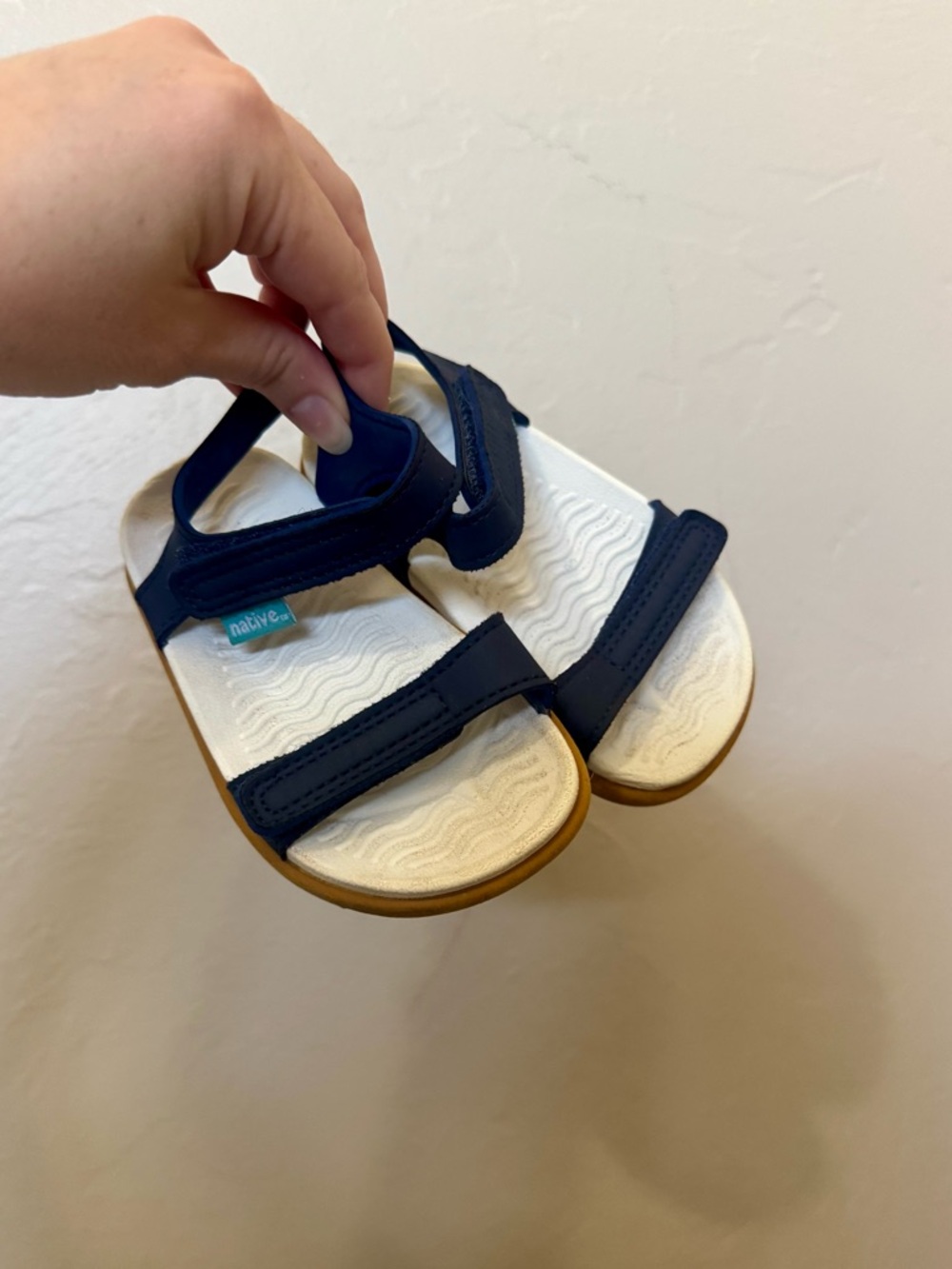 Native Sandals - Size Toddler 6